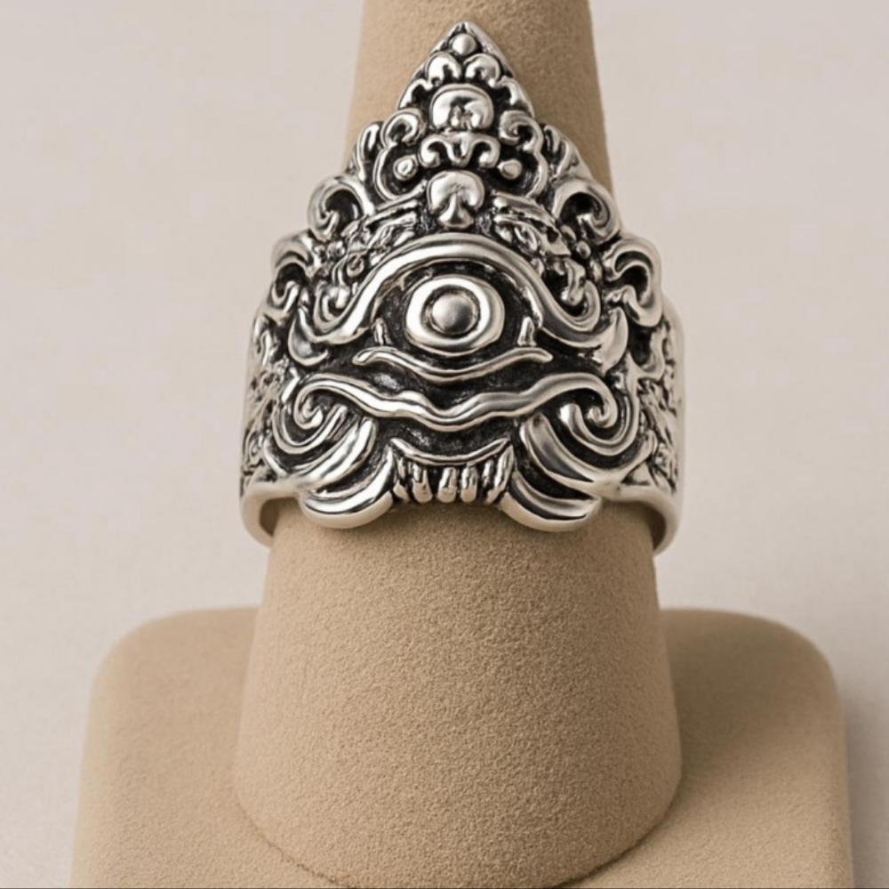 Handmade Balinese All-Seeing Eye Ring in Sterling Silver 17.35 Grams